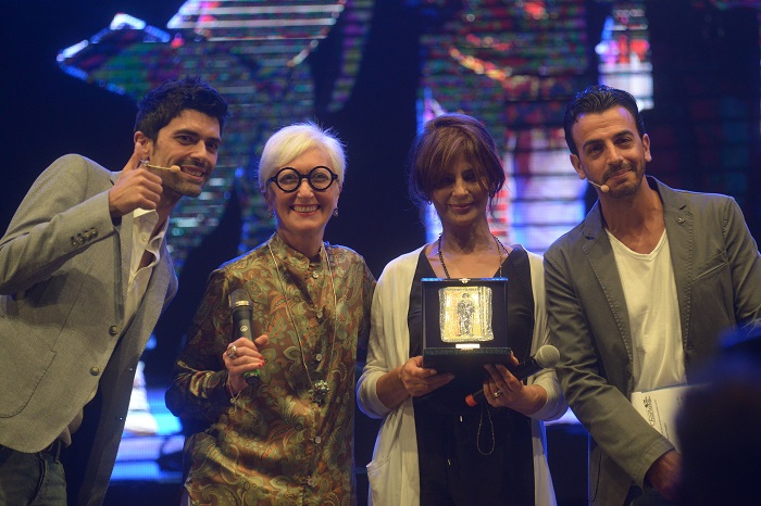 Parata di stelle e di grandi emozioni, a Salerno, alla serata di Gala del Premio Charlot