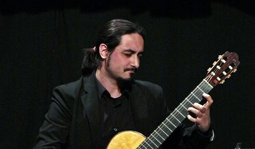 Il chitarrista Davide Sciacca in tour tra Inghilterra e Italia