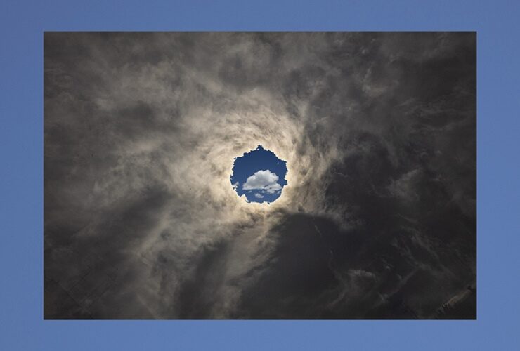 Maurizio Gabbana e “Il cielo senza nubi appare vuoto”