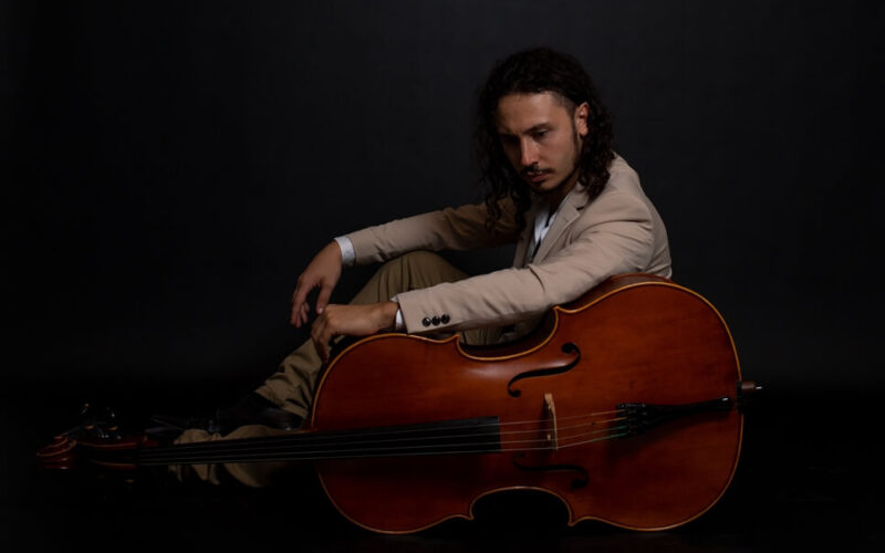 “Il Viaggio Tour” del violoncellista Luca Basile