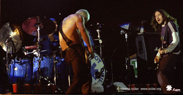 Red Hot Chili Peppers: quando il rock incontra il funky