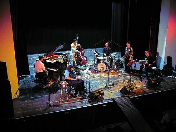 Sant'Elpidio a Mare (AP): Sant'Elpidio (AP): successo del Festival Jazz 2002